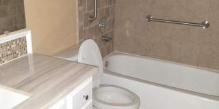 11839 Parliament Dr Gallery 12
