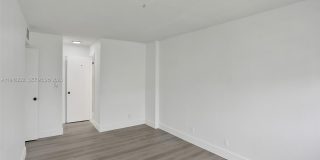 2771 Taft St Gallery 26