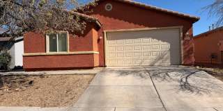 5087 E Kittentails Drive Gallery 1