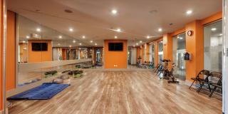 Arista at Riverstone Age 55+ Apartment Homes Gallery 24