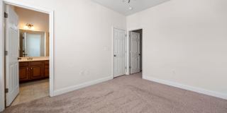 Fantastic Three Bedroom Townhouse in Charlotte Gallery 18