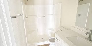 Central Phoenix Townhome Oasis – 3 Bed, 2 Bath, Gated with Pool! Gallery 6