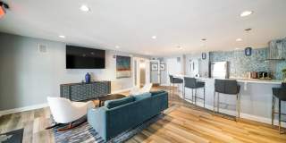 Fifteen98 Naperville Gallery 15