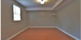2945 Riverbend Drive Gallery 8