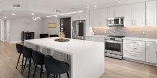 6502 N Central Avenue Gallery 1
