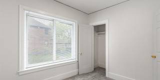 16239 Baylis Street Gallery 12