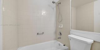 3100 W Rolling Hills Cir Gallery 32