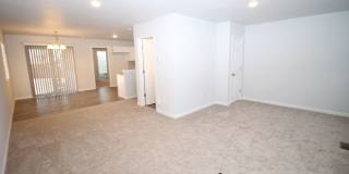 Brand new 3bdr 3bath duplex walking distance to Downtown Colorado Springs Gallery 3