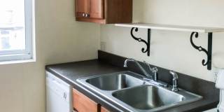 2200 W Foster Ave Gallery 6