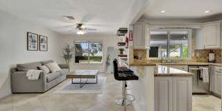 1104 Jackpine Street Gallery 24