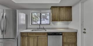 620 LAKEWAY Drive Gallery 28