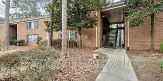 2076 Montreat Circle Gallery 1