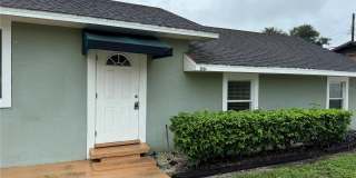 2824 AVENUE G NW Gallery 1