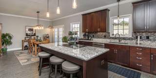 Spacious Home with Hot Tub, Fenced Yard and Solar Power Gallery 21