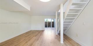 9023 NE 4th Ave Rd Gallery 1