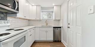2 Bedroom Multi Family in Denver Gallery 8