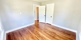 Cute 3 Bed 1 Bath Home Near UNCG!! Gallery 13