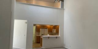 Townhome living, close to freeway, and downtown!!! Gallery 6