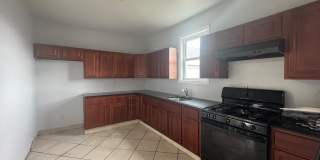 556 Roosevelt Avenue unit: 1 Gallery 6