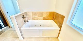 Great Single Story Home Minutes from Everything in Quiet cul-de-sac Street & Neighborhood Location of Vista! Gallery 29