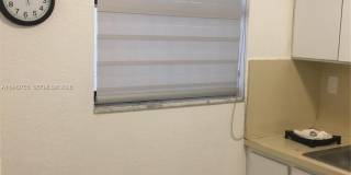 142 SW 18th Ave Gallery 1