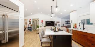 685 Bedford Lane Gallery 4