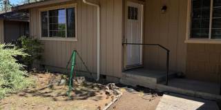 Updated Duplex in SE Bend Gallery 1