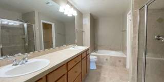 Spacious 2 Bed, 2 Bath + Office Townhome with Attached Garage | Broadlands Community Spacious 2 Bed, 2 Bath + Office Townhome with Attached Garage | Broadlands Community Gallery 13
