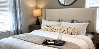 9911 Hill Ln Gallery 4