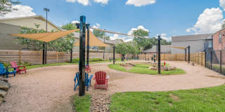 Vintage at 18th Street Gallery 22