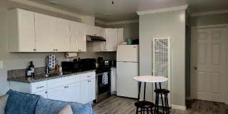 Great Furnished ADU--2 bed, 1 bath Gallery 1