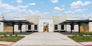 2009 Selena St Gallery 1