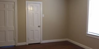 Awesome 4 or 5 bedroom/ 2 bathroom /4 car garage Gallery 11