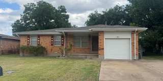 4512 NW Cheyenne - AVAILABLE NOW FOR VIEWINGS! Gallery 1
