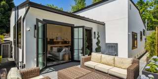 Newly Built Home With Loft in Downtown Palo Alto Gallery 3
