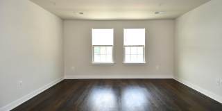 4917 CREST VIEW Drive Gallery 29