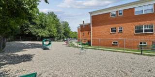 Chatham Hill Apartments Gallery 24