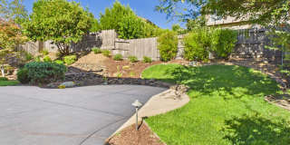 Solar Home Spacious 5-Bedroom in Blackstone with Resort Style Amenities Gallery 12