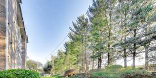 5707 BREWER HOUSE Circle unit: T-2 Gallery 33