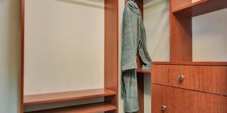 15910 Lindbergh Lane Gallery 28