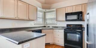 4 Bed 4 Bath Stetson Hills Home! Gallery 10