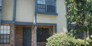 862 Commonwealth Gallery 1