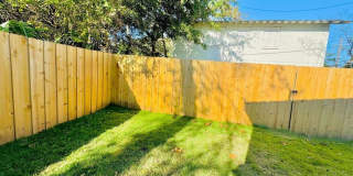 4 Bedroom 2 Bath Bungalow, in Forsyth Park- Available Jan 3rd!!! Gallery 21