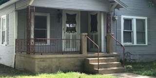 2/1 in Southeast Sherman Near Rosedale Park Gallery 1