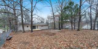Spacious 3 Bed / 3 Bath Home in Valley View School District! Gallery 16