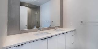 EVIVA On Cherokee Gallery 77