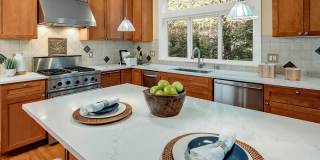 4Bd/2.5Ba Kirkland Home Gallery 15