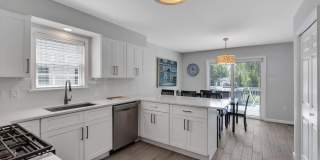 303 Salem Avenue Gallery 13