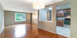 5906 OAK LEATHER Drive Gallery 8