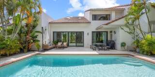 2585 Sheltingham Drive Gallery 41